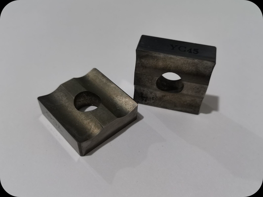 A mineração do carboneto YC45 introduz a lâmina de corte de prata do CNC da cor para o aço moldado