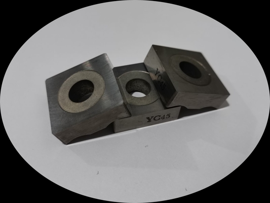 A mineração do carboneto YC45 introduz a lâmina de corte de prata do CNC da cor para o aço moldado