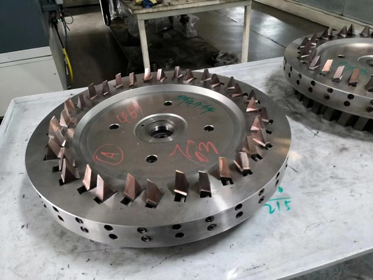 Lâmina de cortador do carboneto de três caras para o corte da engrenagem cônica da fábrica de China
